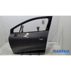 Renault - Clio - Door 4-door, front left
