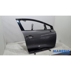 Renault - Clio - Portière 4portes avant droite