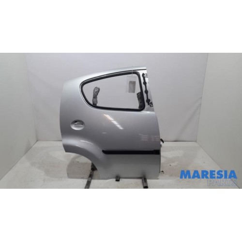 Peugeot - 107 - Tür 4-türig rechts hinten