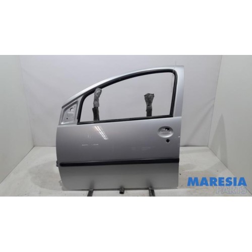 Peugeot - 107 - Portière 4portes avant gauche