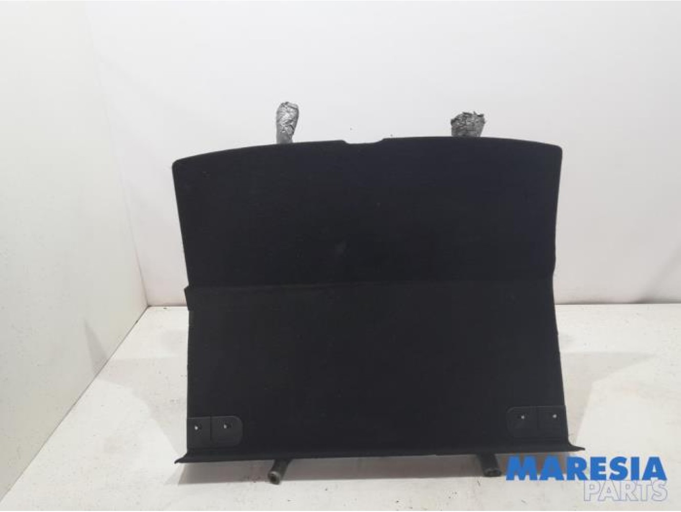 Renault - Clio - Floor panel load area