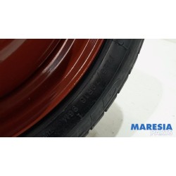 Renault - Captur - Krikset + reservewiel