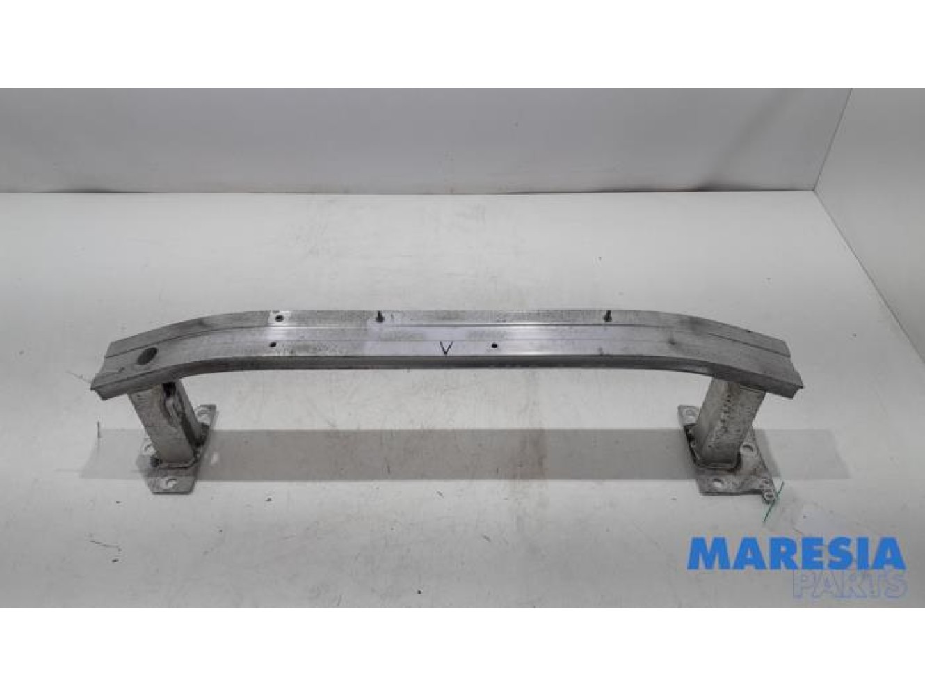 Renault - Clio - Bumperframe voor