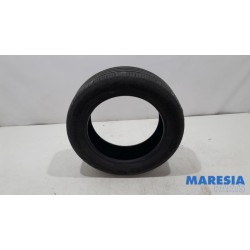 Renault - Clio - Tyre