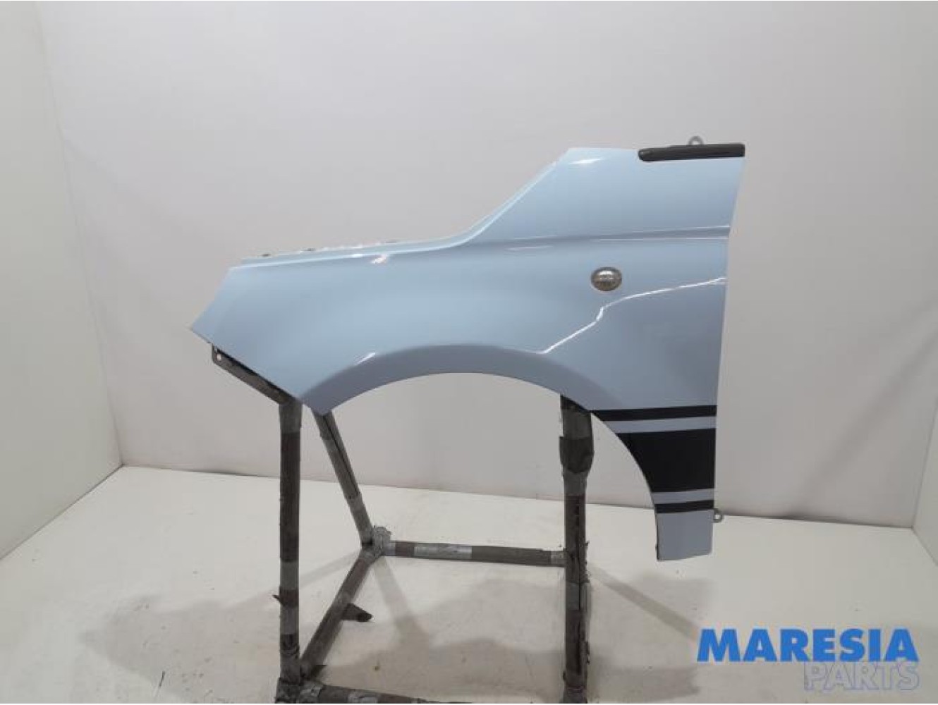 Fiat - 500 - Front wing, left