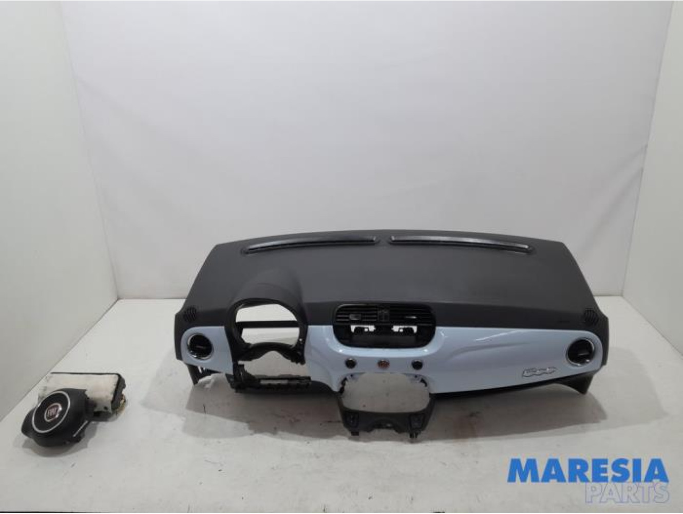 Fiat - 500 - Airbag set + dashboard