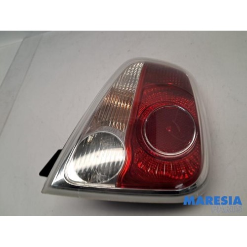 Fiat - 500 - Taillight, right
