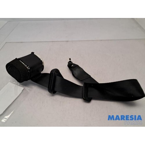 Fiat - 500 - Sicherheitsgurt links hinten