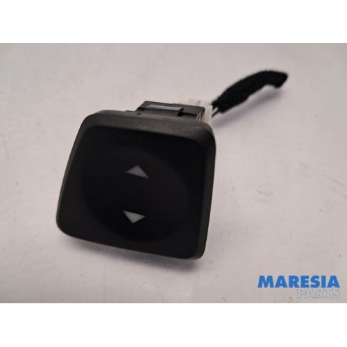 Fiat - 500 - Electric window switch
