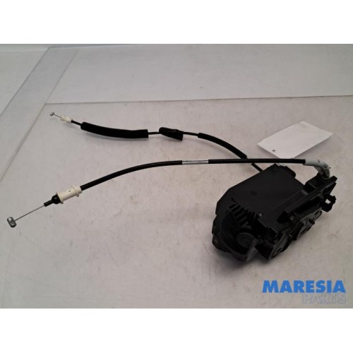 Peugeot - 308 - Front door lock mechanism 4-door, right