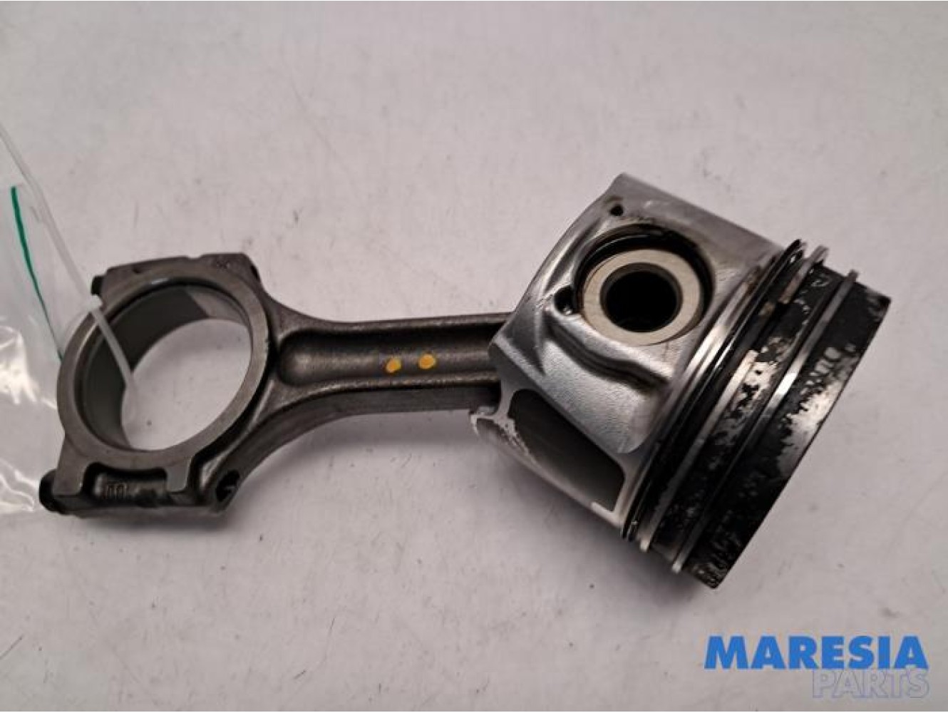 Renault - Trafic - Connecting rod