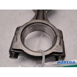 Renault - Trafic - Connecting rod