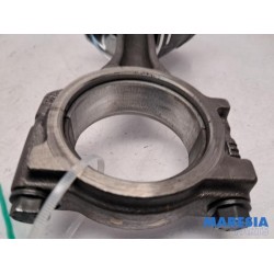 Renault - Trafic - Connecting rod