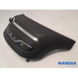 Peugeot - 308 - Radio control panel