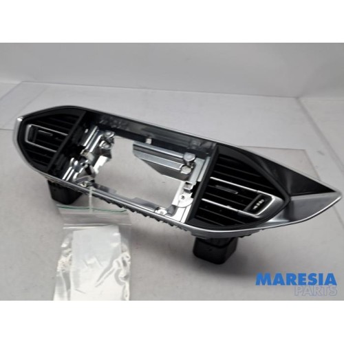 Peugeot - 308 - Dashboard sierlijst