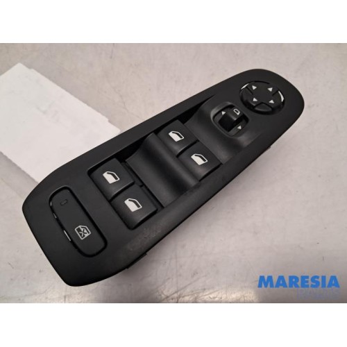 Peugeot - 308 - Multi-functional window switch
