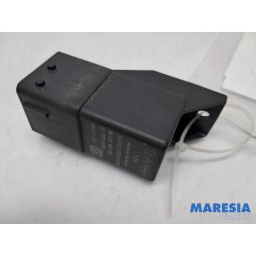 Peugeot - 308 - Glow plug relay