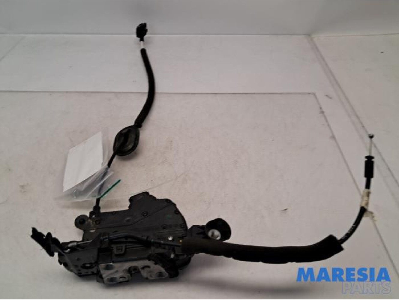Renault - Captur - Door lock mechanism 4-door, front left