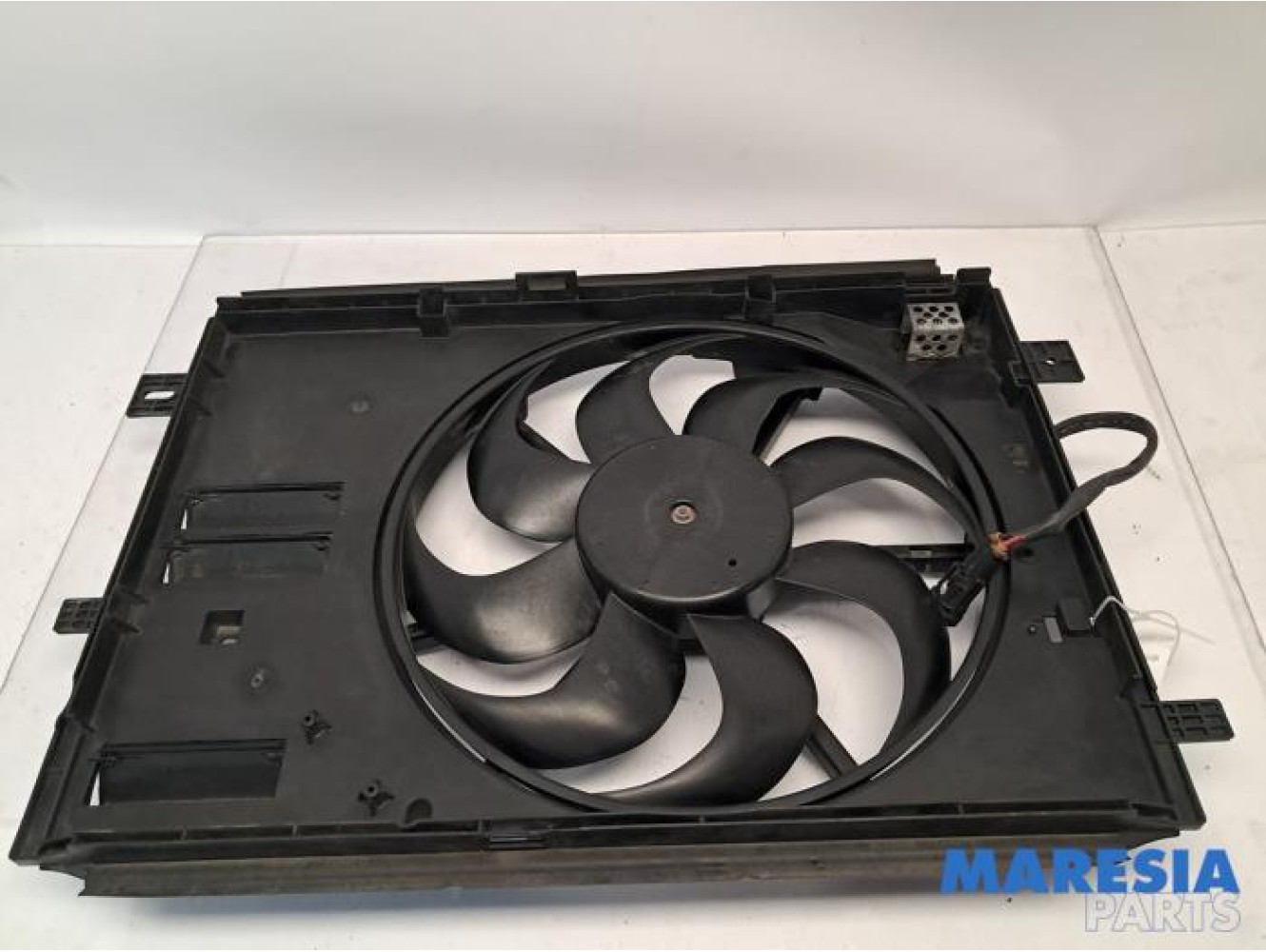 Peugeot - 308 - Fan motor