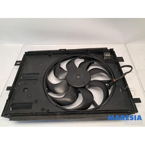 Peugeot - 308 - Fan motor