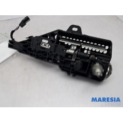 Renault - Captur - Door handle 4-door, front left