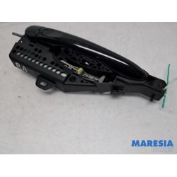 Renault - Captur - Rear door handle 4-door, right