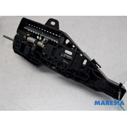 Renault - Captur - Rear door handle 4-door, right