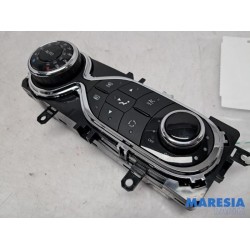 Renault - Captur - Heater control panel