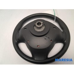 Renault - Captur - Steering wheel