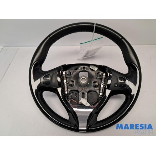 Renault - Captur - Steering wheel