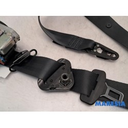 Renault - Captur - Front seatbelt, right