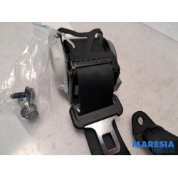 Renault - Captur - Rear seatbelt, left