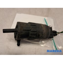 Fiat - 500 - Scheibensprüherpumpe vorne