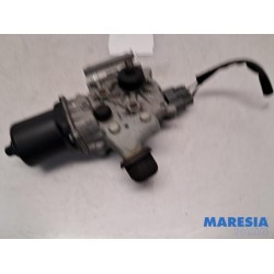 Renault - Captur - Front wiper motor