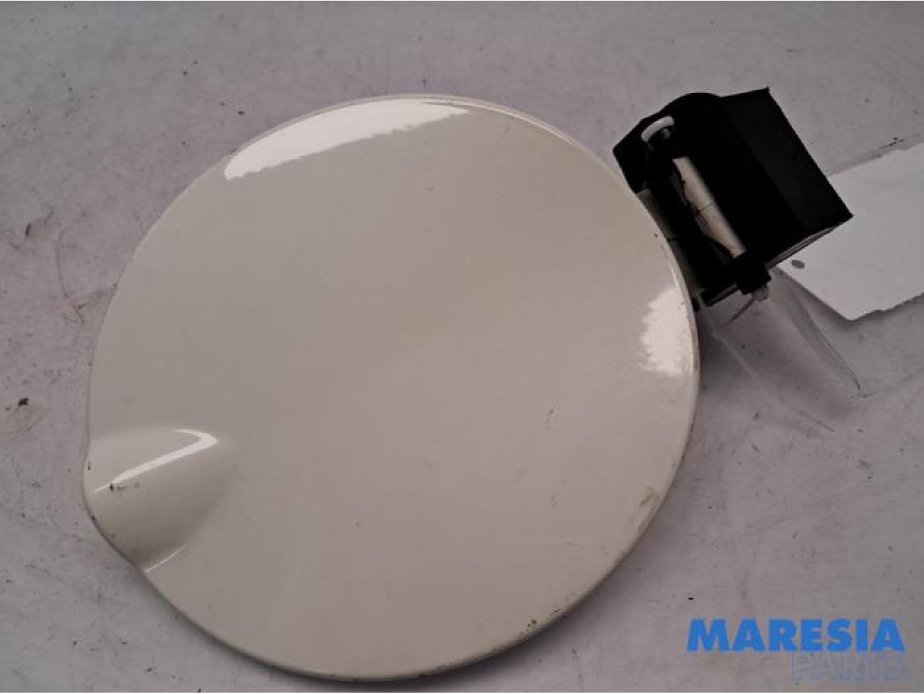Fiat - 500 - Tank cap cover