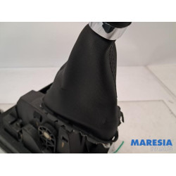 Renault - Captur - Selectiehendel automaat