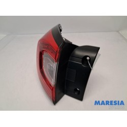 Renault - Captur - Taillight, left