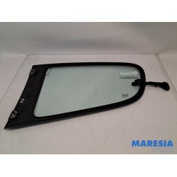 Peugeot - 107 - Portierruit 4Deurs rechts-achter