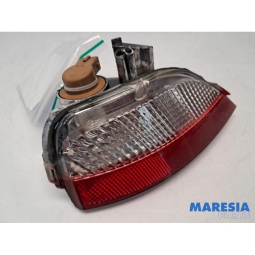 Renault - Captur - Rear fog light