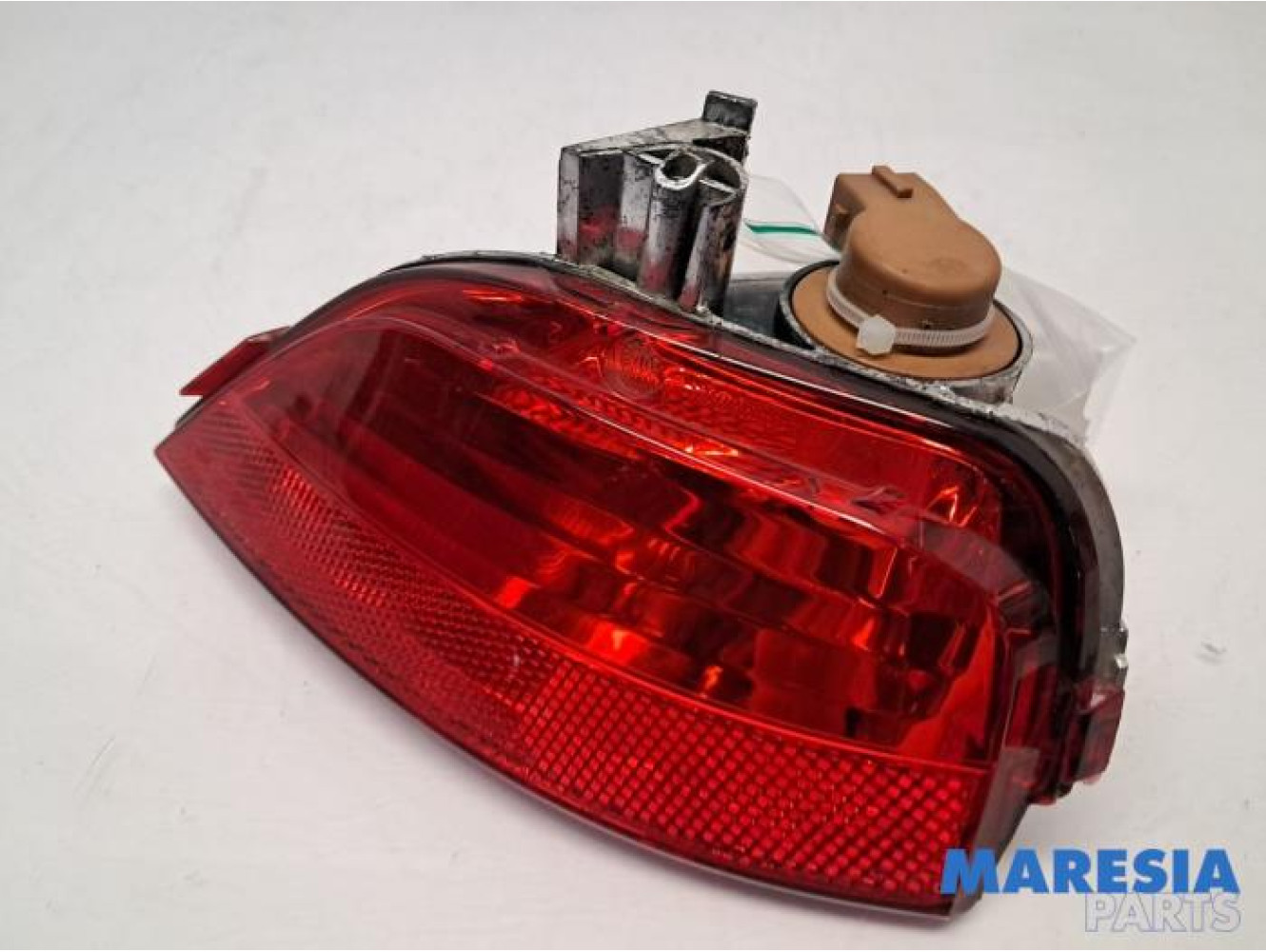 Renault - Captur - Rear fog light