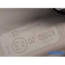 Renault - Captur - Rear view mirror