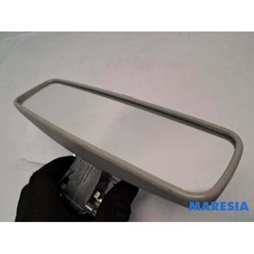 Renault - Captur - Rear view mirror