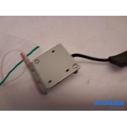 Renault - Captur - GPS Antenne