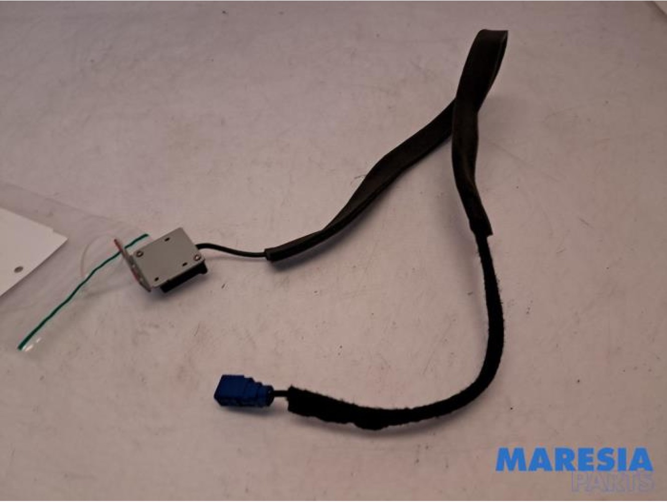Renault - Captur - GPS Antenne