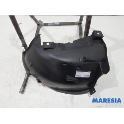 Renault - Captur - Wheel arch liner