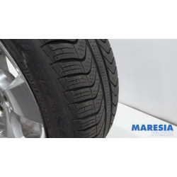 Peugeot - 3008 - Sportvelgenset + banden