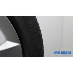 Peugeot - 3008 - Sportvelgenset + banden