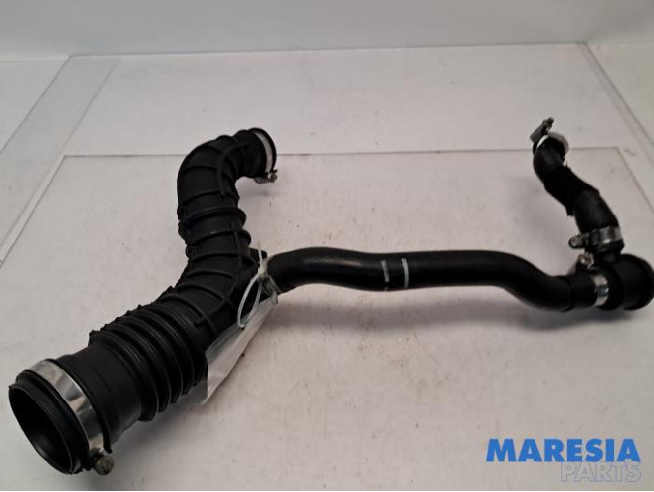 Renault - Captur - Air intake hose