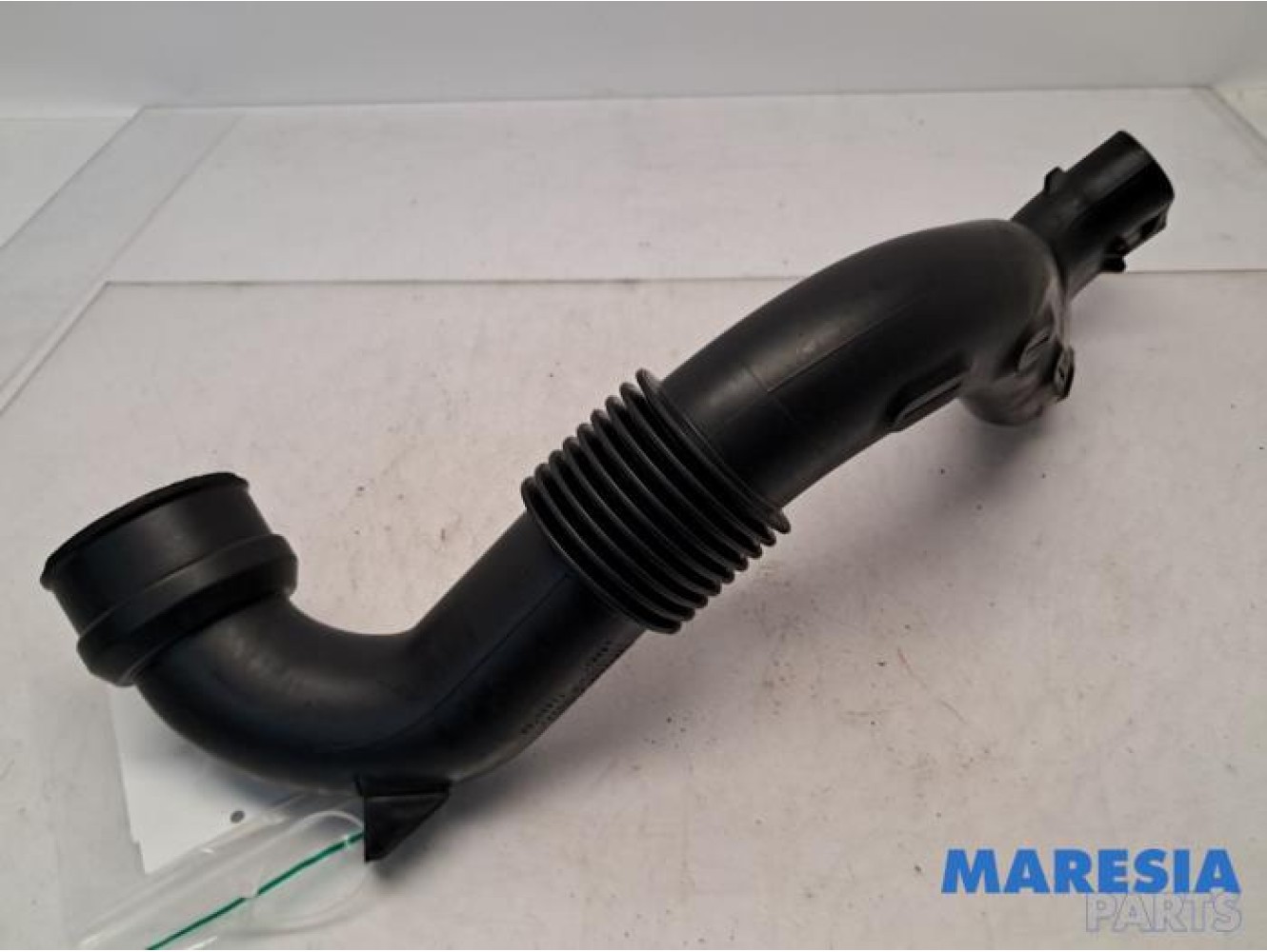 Renault - Captur - Air intake hose