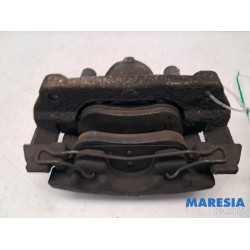 Renault - Captur - Front brake calliper, left